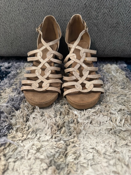 AEROSOLES Shoes - AEROSOLES Beige Metallic Strappy Wedge Sandals